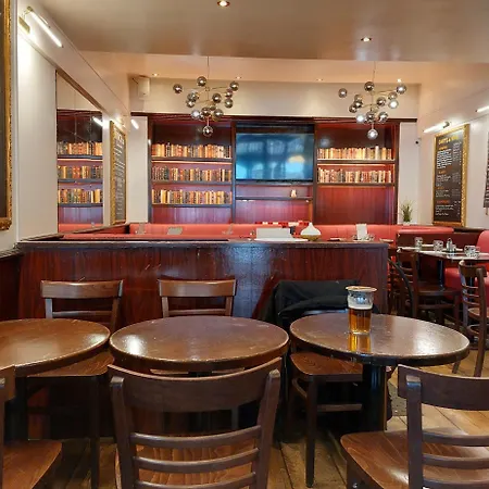 Chambre Saint-Georges-du-Bois (Sarthe)